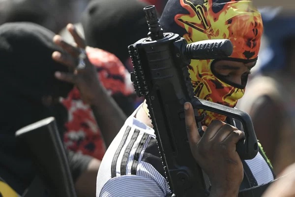 Arcahaie : violents affrontements à Lévêque, les forces de sécurité reprennent le contrôle du secteur